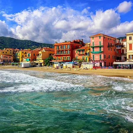 Goccia Di Mare 50M From The Sea - Happy Rentals Alassio Exterior photo